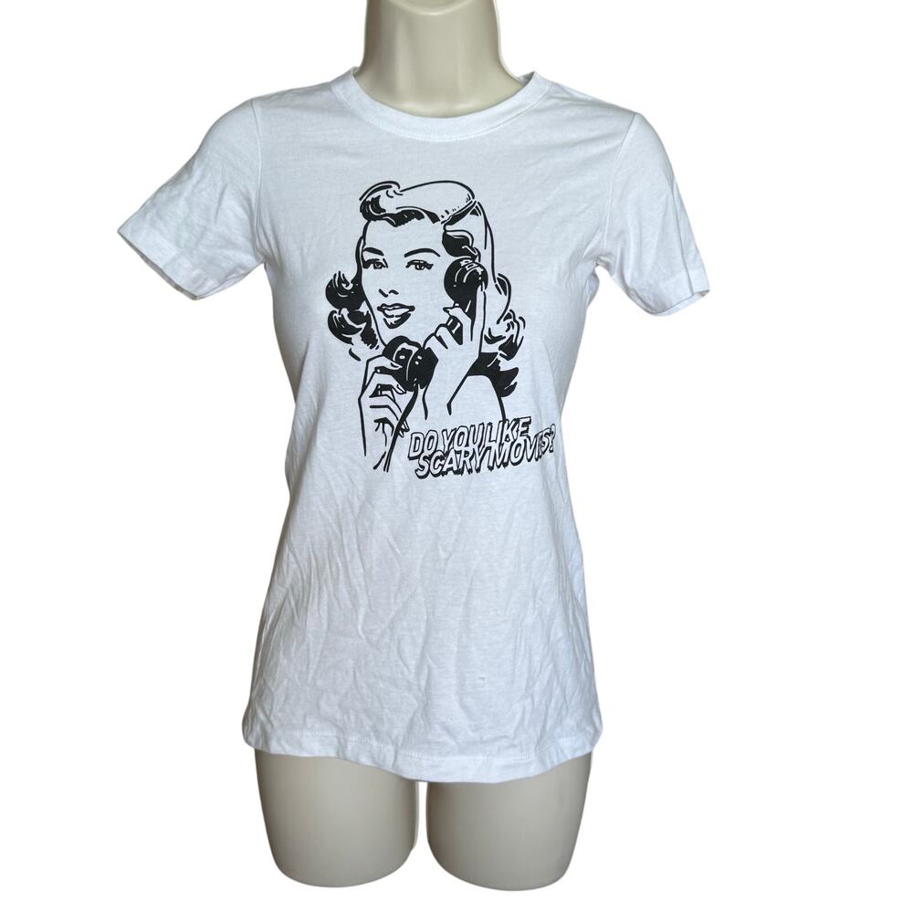 Whosits & Whatsits White “Do You Like Scary Movies” Graphic Tee Shirt XS NWOT